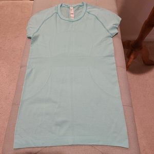Lululemon Swiftly Tech Short Sleeve (Sz 6)